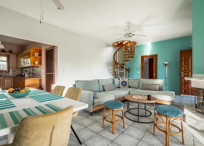 Giomani Villa-private Pool-walk To The Sea Dom wakacyjny