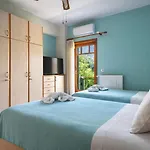 Giomani Villa-private Pool-walk To The Sea 別荘 *